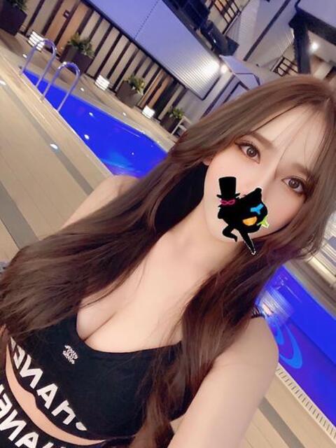 日暮里アジアンデリヘルの姫が恋したパンティー泥棒のびんびんちゃん