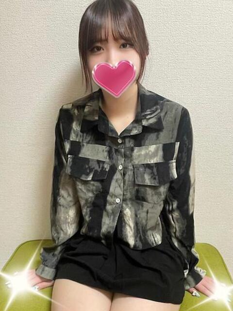 日暮里デリヘルの姫が恋したパンティー泥棒のえまちゃん
