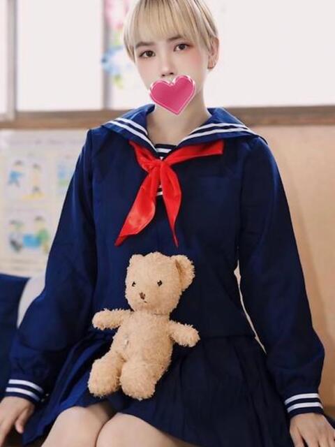 日暮里デリヘルの姫が恋したパンティー泥棒のれいねちゃん