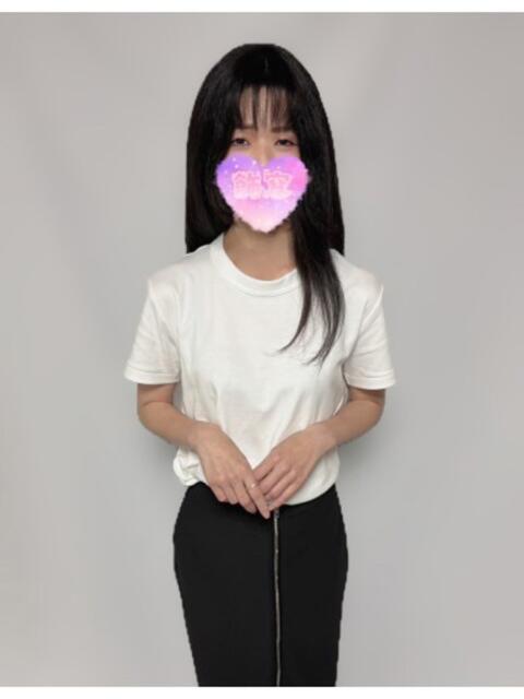 日暮里デリヘルの飾窓のアスチルベちゃん（JP）