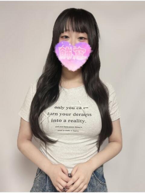 日暮里デリヘルの飾窓のマコモちゃん（JP)