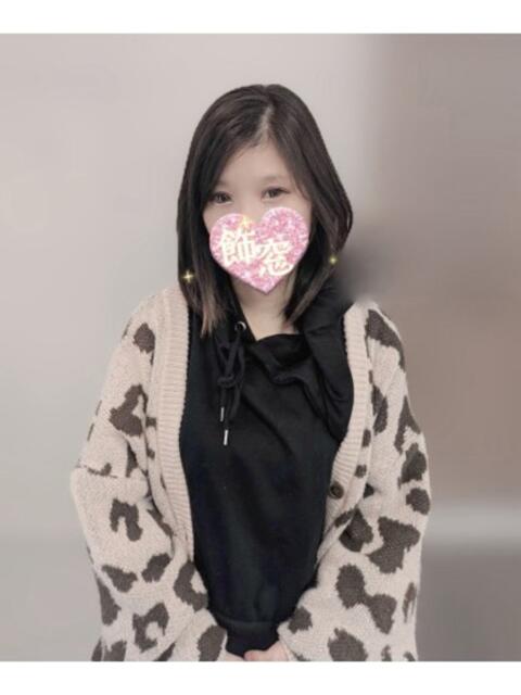 日暮里デリヘルの飾窓のアンチューサちゃん（JP)