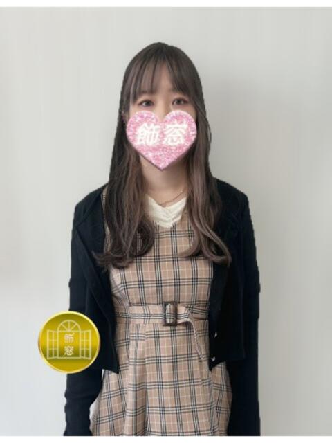 日暮里デリヘルの飾窓のカラーちゃん（JP)