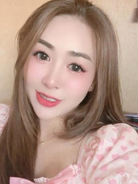 日暮里アジアンデリヘルの極嬢の千鶴（ちずる）ちゃん