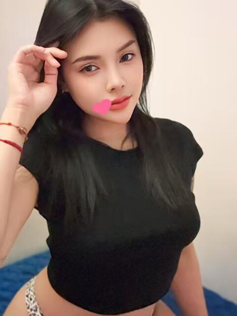 日暮里アジアンデリヘルのラブハーレムのエメちゃん