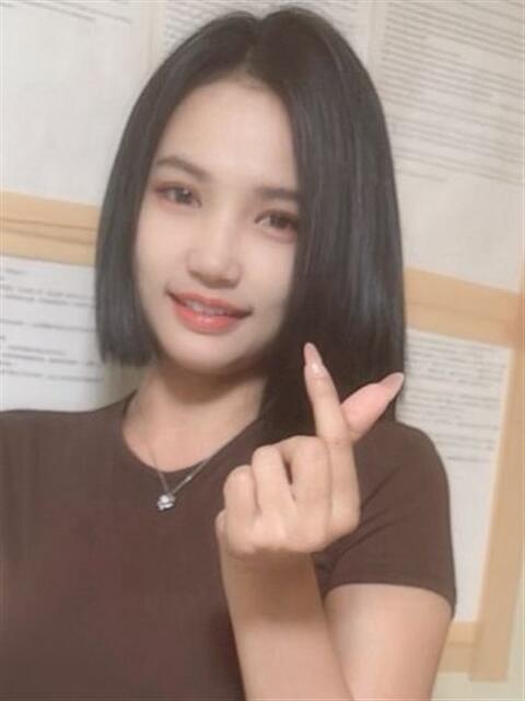 日暮里アジアンデリヘルのキラキラガールズのべらちゃん