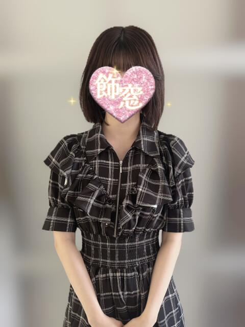 日暮里デリヘルの飾窓のツツジちゃん（JP)