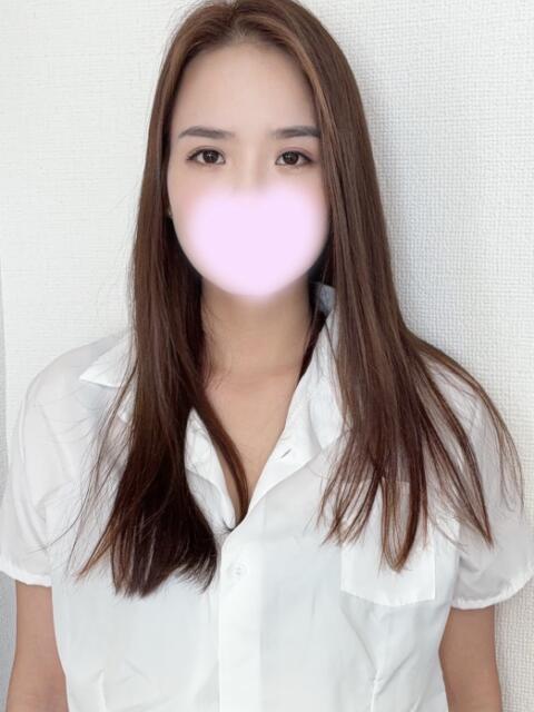 日暮里アジアンデリヘルの私のブラジャーどこいった？のともみちゃん