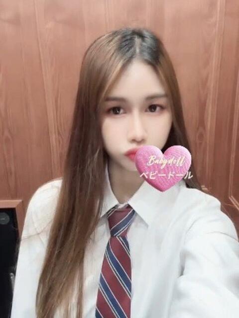 日暮里アジアンデリヘルのベビードーㇽの新人しほちゃん