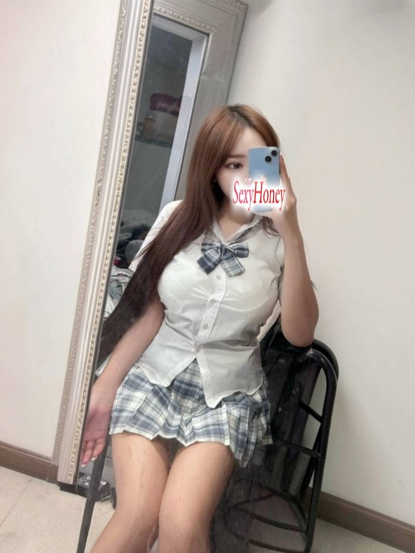 松戸アジアンデリヘルのセクシーハニーのキッスちゃん